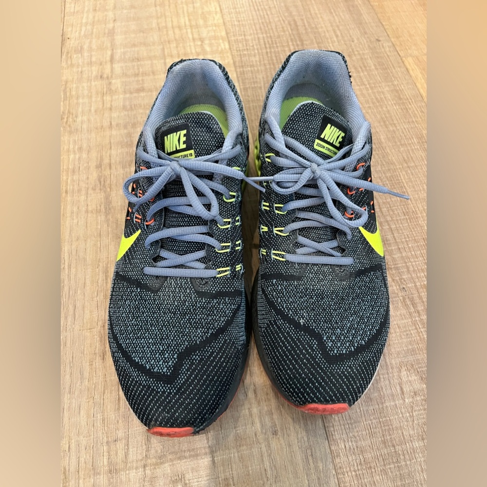 Black Nike shoes. Size 12.